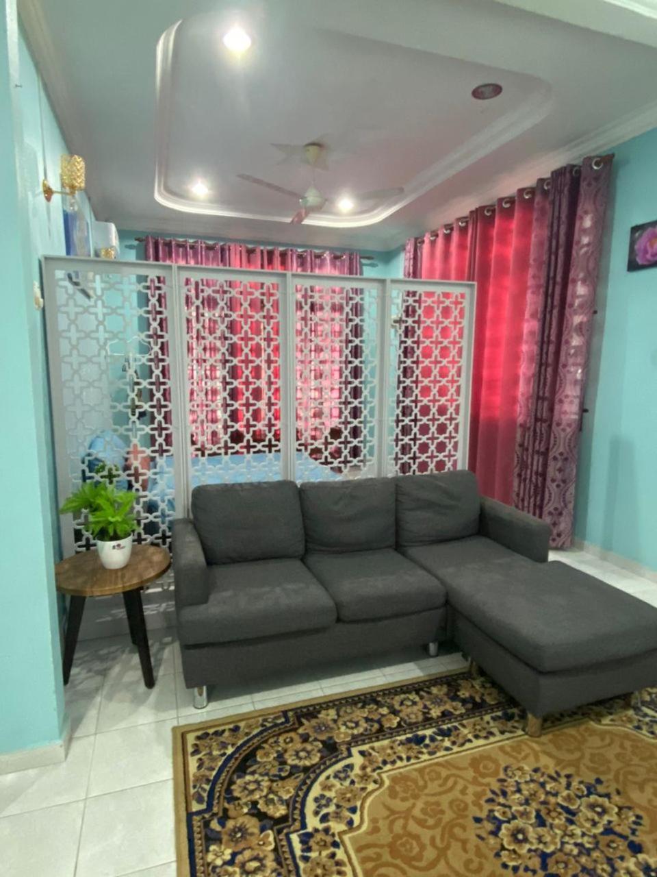 Seri Idaman Guest House Pasir Mas Екстериор снимка
