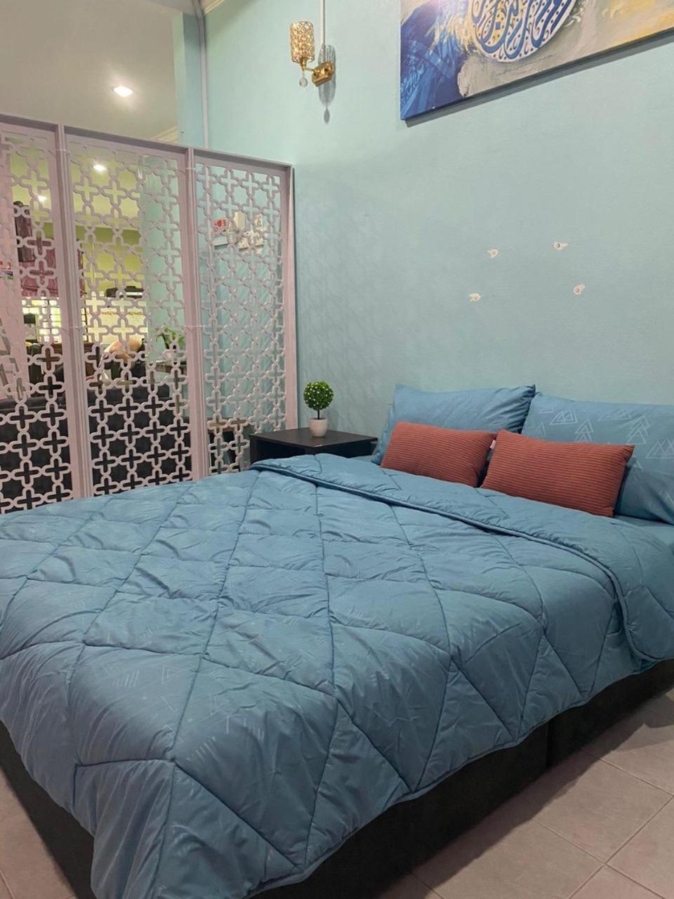 Seri Idaman Guest House Pasir Mas Екстериор снимка