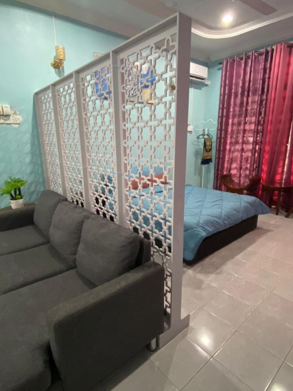 Seri Idaman Guest House Pasir Mas Екстериор снимка